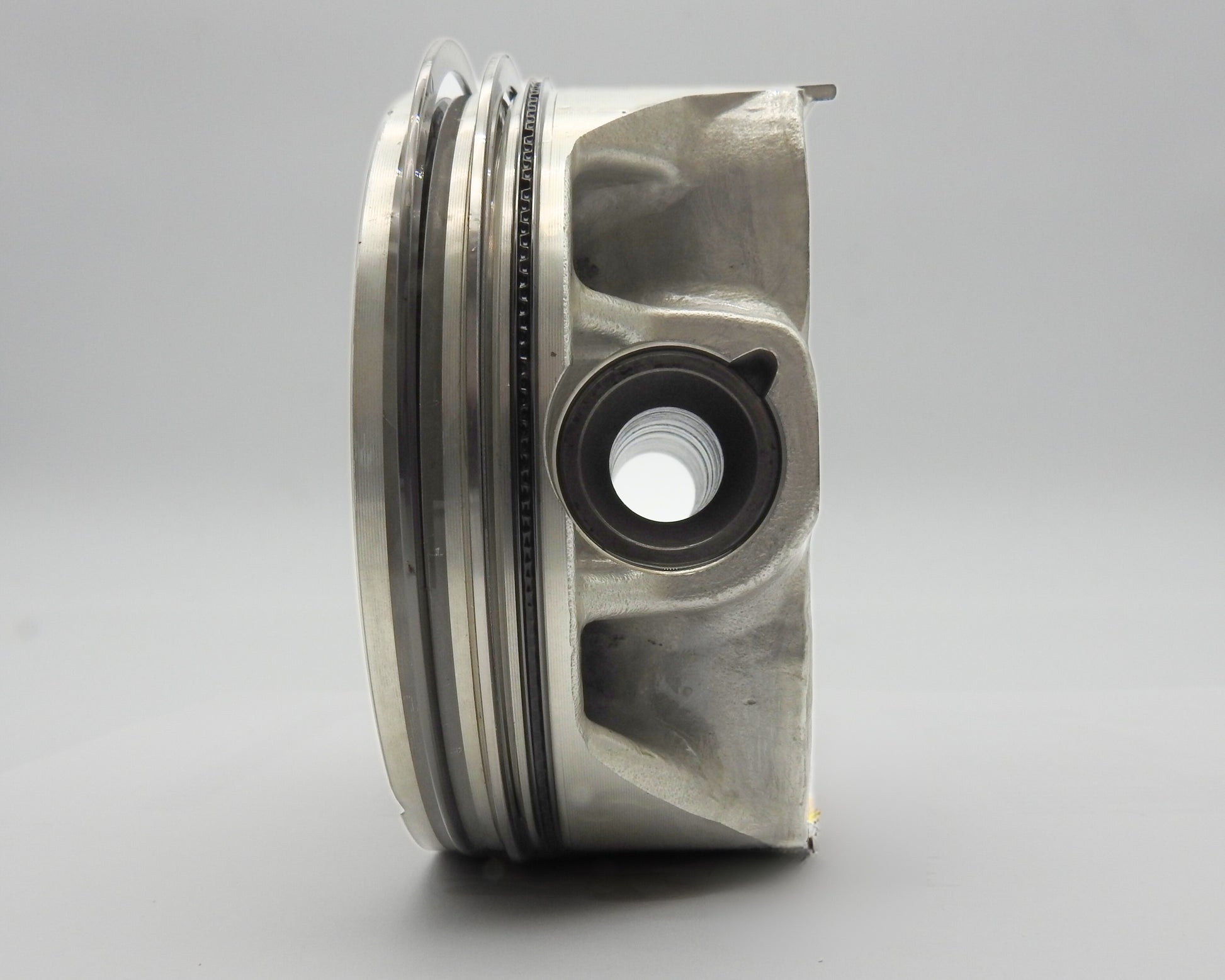 Kolben Mercedes-Benz M157 / M152 – Standardmaß Ø 98,00 mm – OE A1570300517