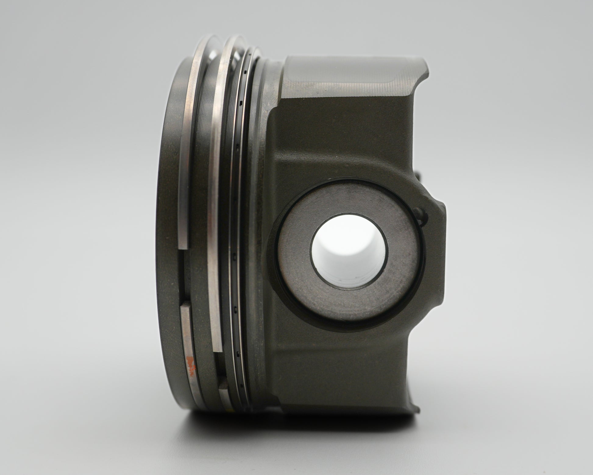 Kolben Mercedes OM626 Motor